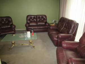 GARSTONE Australian Leather Lounge Suite Setting