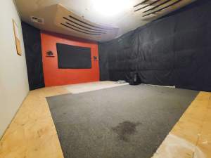 Studio Room for Rent in Creative Space (Bayswater)