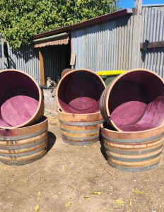 Half wine barrels 150trs 