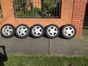 Car rims and tyres