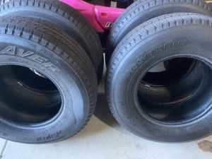 235/75r15 road tyres