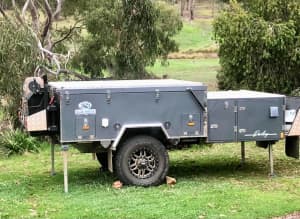 Off Road Campertrailer with extras!