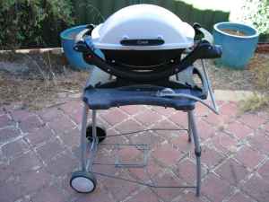 Webber Baby Q BBQ with stand