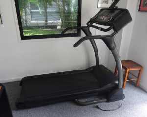 Treadmill, AVANT, foldable