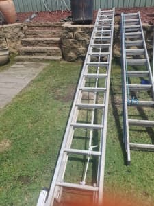 2x extention ladders $500 with extention about 1.9 high