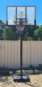 Basketball system (Spalding)