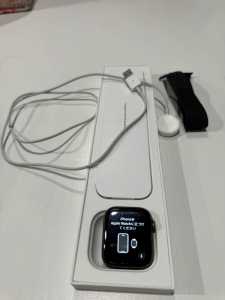 Apple Watch 44mm Series 6 Wifi & Cellular