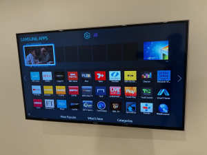 Samsung smart TV 65 inch