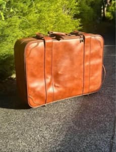 Vintage Brown Leather Suitcase with Wheels Travel Luggage weekender