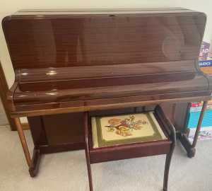 Free Stelzner Piano! Been a loved part of our family!