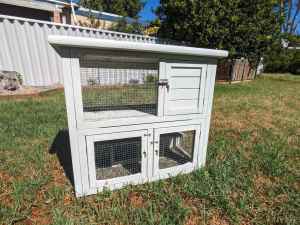 Small rabbit or bird hutch, modified to suit quail.