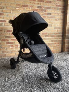 CITY MINI GT JOGGER STROLLER - SHADOW BLACK - BY BABY JOGGER