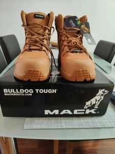 Mack Zip Work boots, Brand new still in box.