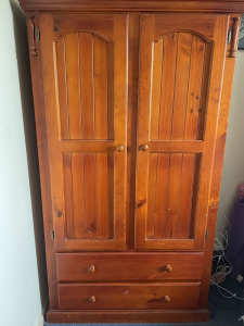 Real Wood Wardrobe with two Doors and Drawers