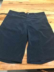 Mens navy shorts- Size 40. Thin white stripes. Excellent good cond