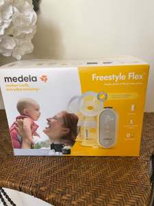 Medela Freestyle breast pump kit (BRAND NEW)