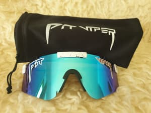 Pit Viper 1XZ POLAREZED Sunglasses White/Black Blue Green