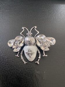 Gucci bee beetle brooch pin NEVER WORN