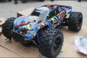 Traxxas XMAXX RC Monster Truck 1/5th Scale