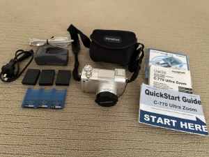 Olympus Camedia C-770 Ultra Zoom Digital Camera with extras