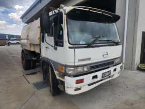Vac truck 4500L for sale