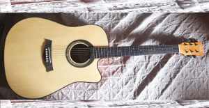 TRIBUTE ACOUSTIC ELECTRIC CUTAWAY GUITAR INCLUDES CARRY BAG