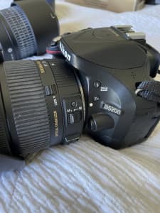 Nikon dslr d5200 camera