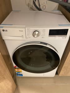 LG 8kg front load washer (Price Drop)