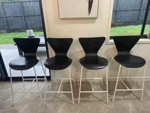 4x black and white kitchen bench stools