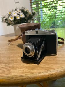 AGFA Isolette || pronto vintage camera 1950s vintage