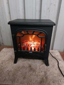 Goldair flame effect heater 
