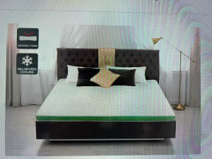 Ovela Comfort Ultra Fresh King Bed 8cm Memory Foam Topper - Near New