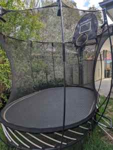 Springfree compact oval trampoline plus ladder and basketball