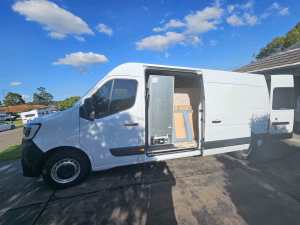 Long Wheelbase Van for Hire Rental