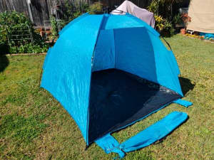 Pop-up sun shade tent $18