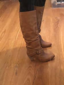 Tan Leather Midas Boots Size 8-8 1/2