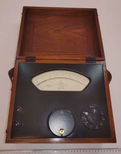 Galvanometer Voltmeter, Cambridge Instrument Co Ltd England, Vintage