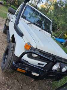 1998 TOYOTA LANDCRUISER (4x4) 5 SP MANUAL 4x4 P/UP, 3 seats All Others