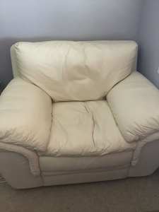 Luxurious Leather Lounge Chair - As New Condition Cream coloured