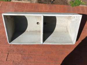 Concrete wash trough 