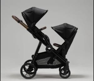 Milly & Coup Leo Double Pram brand new