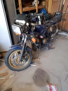 1983 vf750f unfinished project