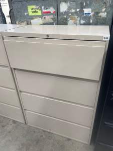 LATERAL FILING CABINET - 915 W x 460 D x 1330 H