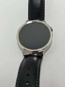 Like New Huawei Watch 42mm Stainless Steel - Phonebot