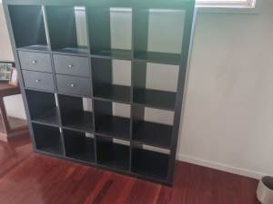 Cabinet - Excellent condition. 150cm x 150cm
