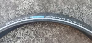 1x new schwalbe marathon plus 26 bicycle tire 