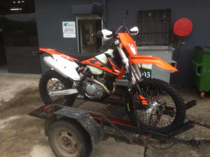KTM450 EXC-F !!LOWHOURS!!