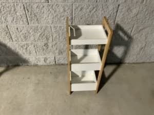 Wooden bathroom/laundry caddy great condition $30