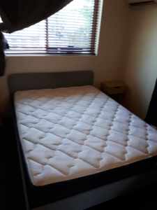 Queen bed & bed frame - Good condition