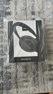 Bose 700 Headphones (In original packaging pickup from Oakleigh 3166)